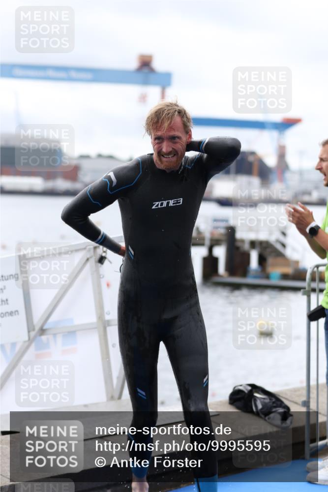 16.08.2026 - KN Förde Triathlon 2026 Antke Förster http://msf.ph/oto/9995595 16.08.2026 11:02:56 Schwimmen 315, 316, 357, 388, 397, 360, 370, 389 meine-sportfotos.de