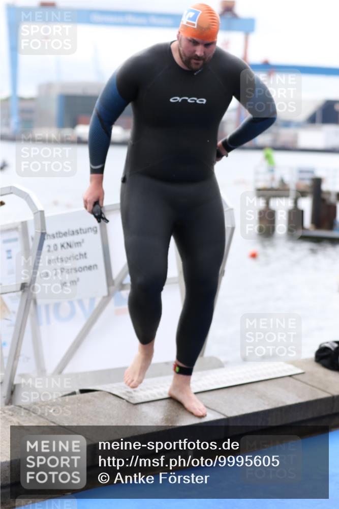 16.08.2026 - KN Förde Triathlon 2026 Antke Förster http://msf.ph/oto/9995605 16.08.2026 11:03:07 Schwimmen 315, 316, 357, 360, 370, 388, 389, 381 meine-sportfotos.de