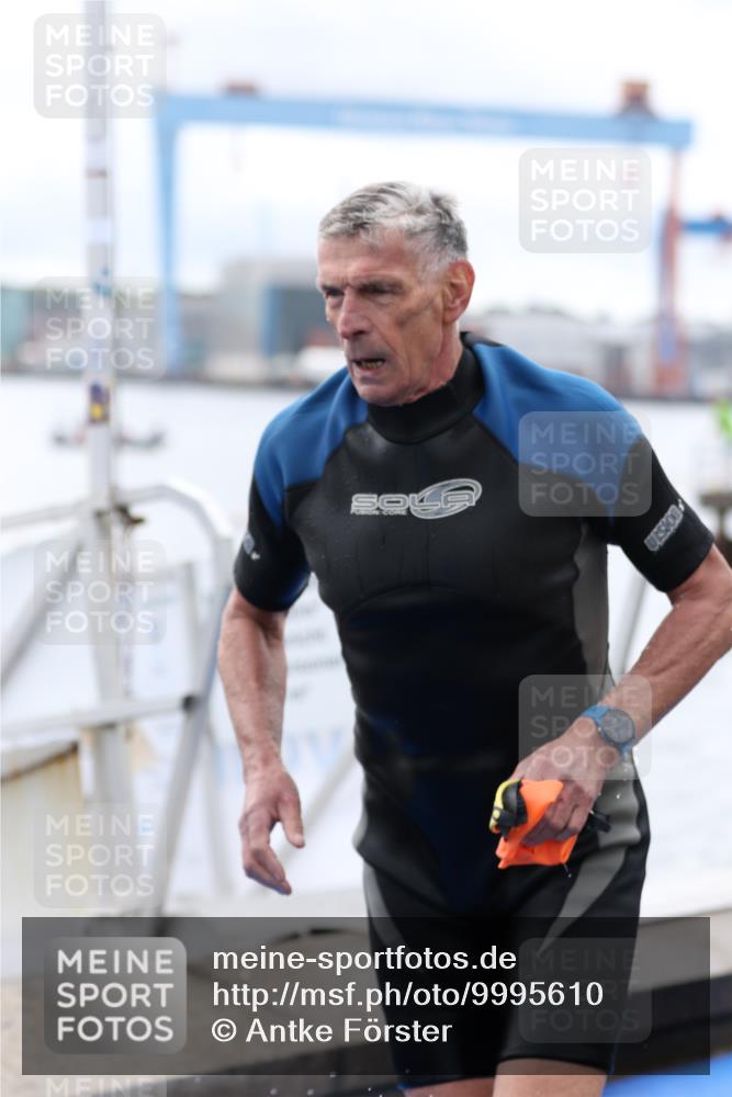 16.08.2026 - KN Förde Triathlon 2026 Antke Förster http://msf.ph/oto/9995610 16.08.2026 11:03:11 Schwimmen 315, 316, 360, 370, 388, 389, 381 meine-sportfotos.de