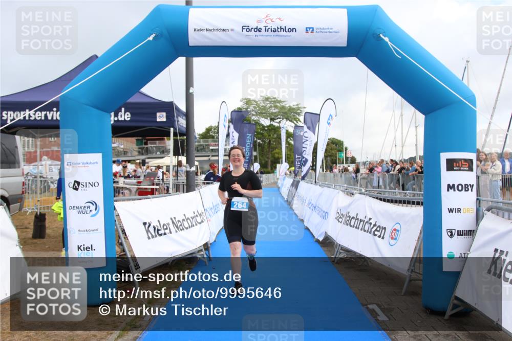16.08.2026 - KN Förde Triathlon 2026 Markus Tischler http://msf.ph/oto/9995646 16.08.2026 11:02:57 Ziel 264, 264 meine-sportfotos.de