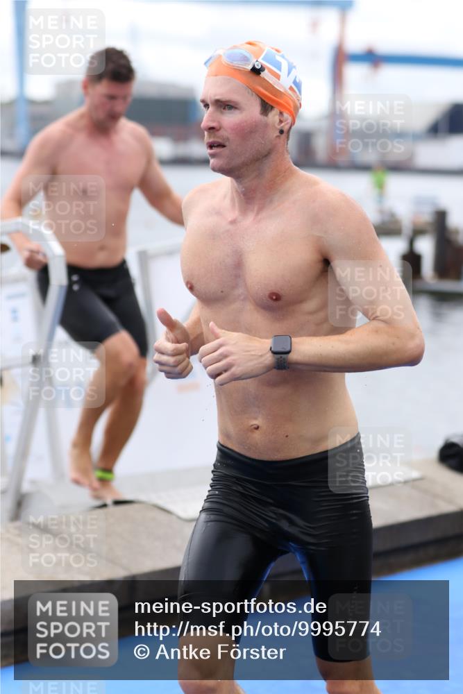 16.08.2026 - KN Förde Triathlon 2026 Antke Förster http://msf.ph/oto/9995774 16.08.2026 11:07:11 Schwimmen 416, 425, 435, 437, 378, 385, 404, 801, 802 meine-sportfotos.de