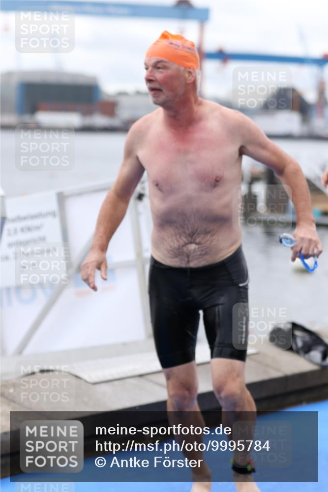 16.08.2026 - KN Förde Triathlon 2026 Antke Förster http://msf.ph/oto/9995784 16.08.2026 11:07:19 Schwimmen 378, 385, 416, 425, 435, 437, 801, 404, 417, 802 meine-sportfotos.de