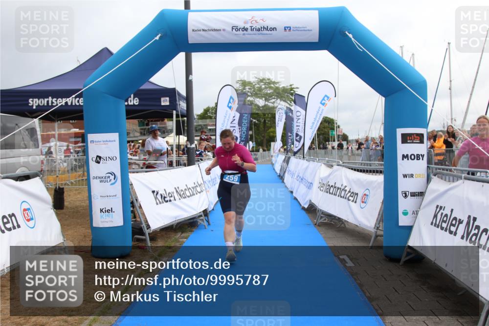 16.08.2026 - KN Förde Triathlon 2026 Markus Tischler http://msf.ph/oto/9995787 16.08.2026 11:11:00 Ziel 259, 259 meine-sportfotos.de
