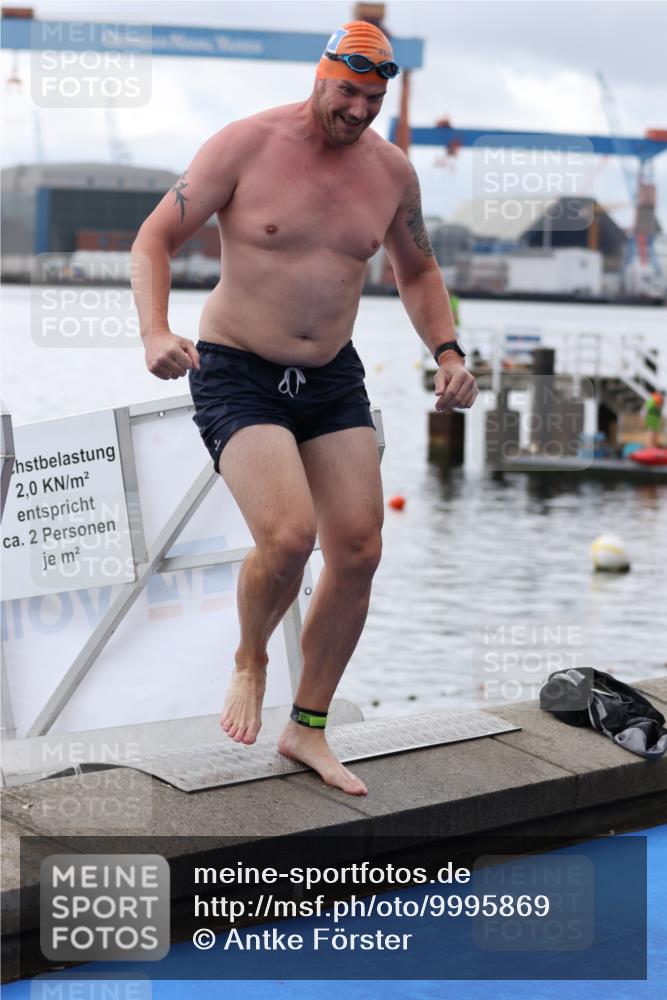 16.08.2026 - KN Förde Triathlon 2026 Antke Förster http://msf.ph/oto/9995869 16.08.2026 11:12:32 Schwimmen 436 meine-sportfotos.de