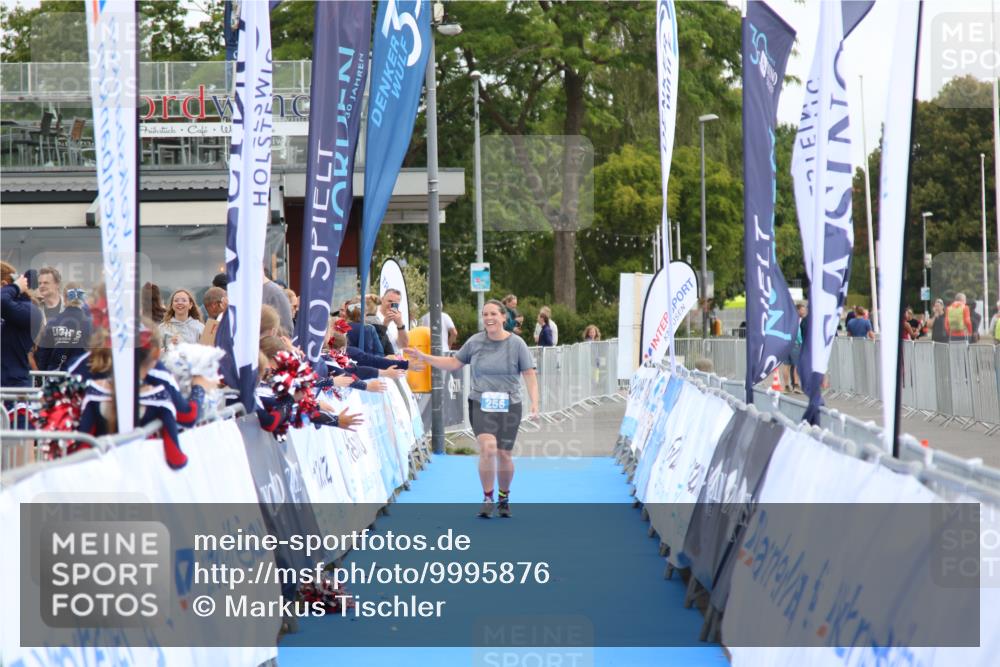 16.08.2026 - KN Förde Triathlon 2026 Markus Tischler http://msf.ph/oto/9995876 16.08.2026 11:13:22 Ziel  meine-sportfotos.de