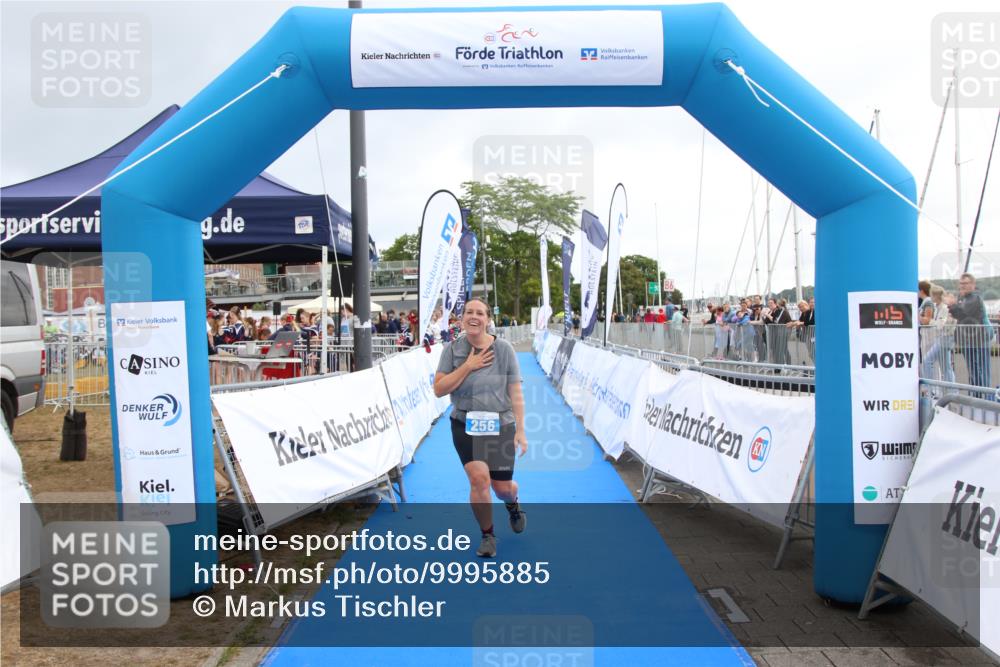 16.08.2026 - KN Förde Triathlon 2026 Markus Tischler http://msf.ph/oto/9995885 16.08.2026 11:13:34 Ziel 256, 256 meine-sportfotos.de