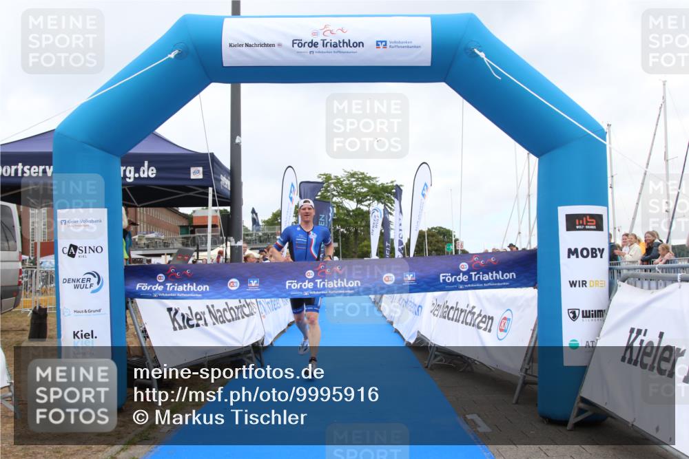 16.08.2026 - KN Förde Triathlon 2026 Markus Tischler http://msf.ph/oto/9995916 16.08.2026 11:49:31 Ziel 307, 307 meine-sportfotos.de