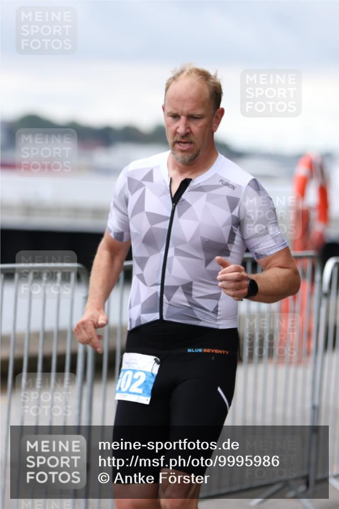 16.08.2026 - KN Förde Triathlon 2026 Antke Förster http://msf.ph/oto/9995986 16.08.2026 11:38:55 Laufen  meine-sportfotos.de