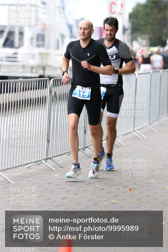 16.08.2026 - KN Förde Triathlon 2026 Antke Förster http://msf.ph/oto/9995989 16.08.2026 11:38:56 Laufen  meine-sportfotos.de