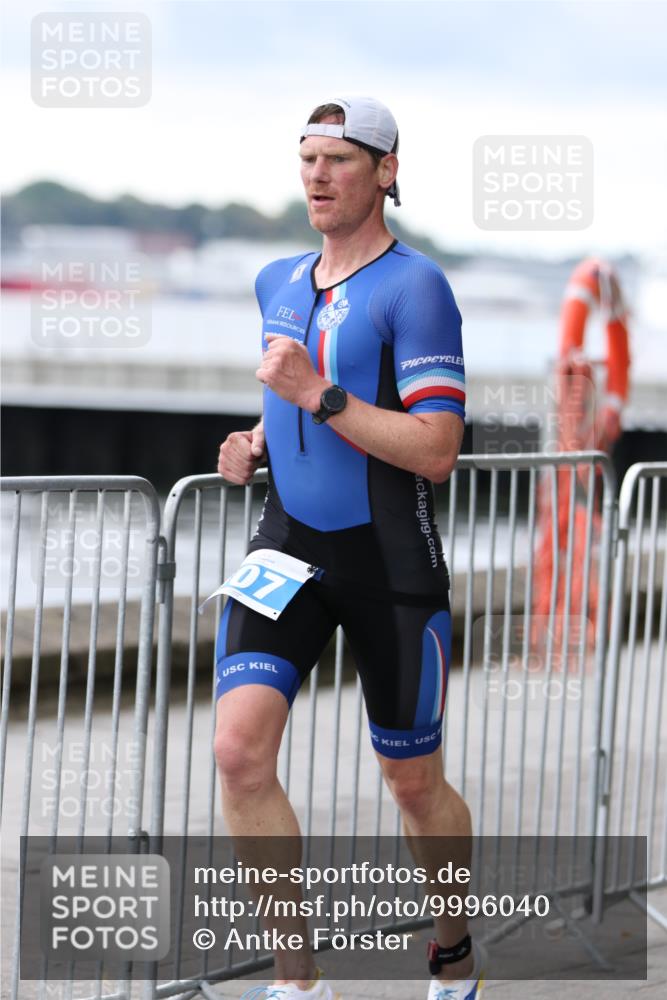 16.08.2026 - KN Förde Triathlon 2026 Antke Förster http://msf.ph/oto/9996040 16.08.2026 11:41:42 Laufen  meine-sportfotos.de