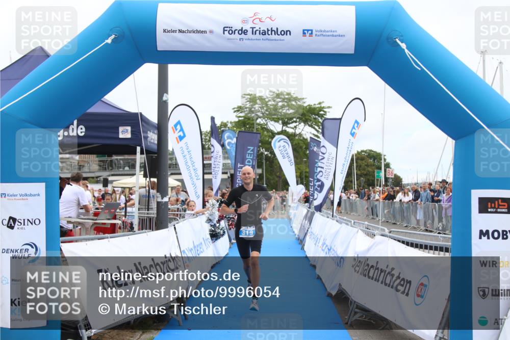 16.08.2026 - KN Förde Triathlon 2026 Markus Tischler http://msf.ph/oto/9996054 16.08.2026 11:53:38 Ziel 319, 319 meine-sportfotos.de