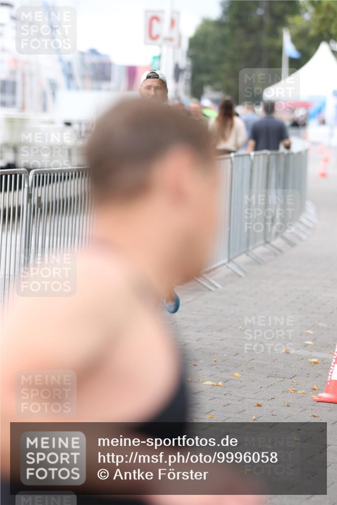 16.08.2026 - KN Förde Triathlon 2026 Antke Förster http://msf.ph/oto/9996058 16.08.2026 11:42:23 Laufen  meine-sportfotos.de