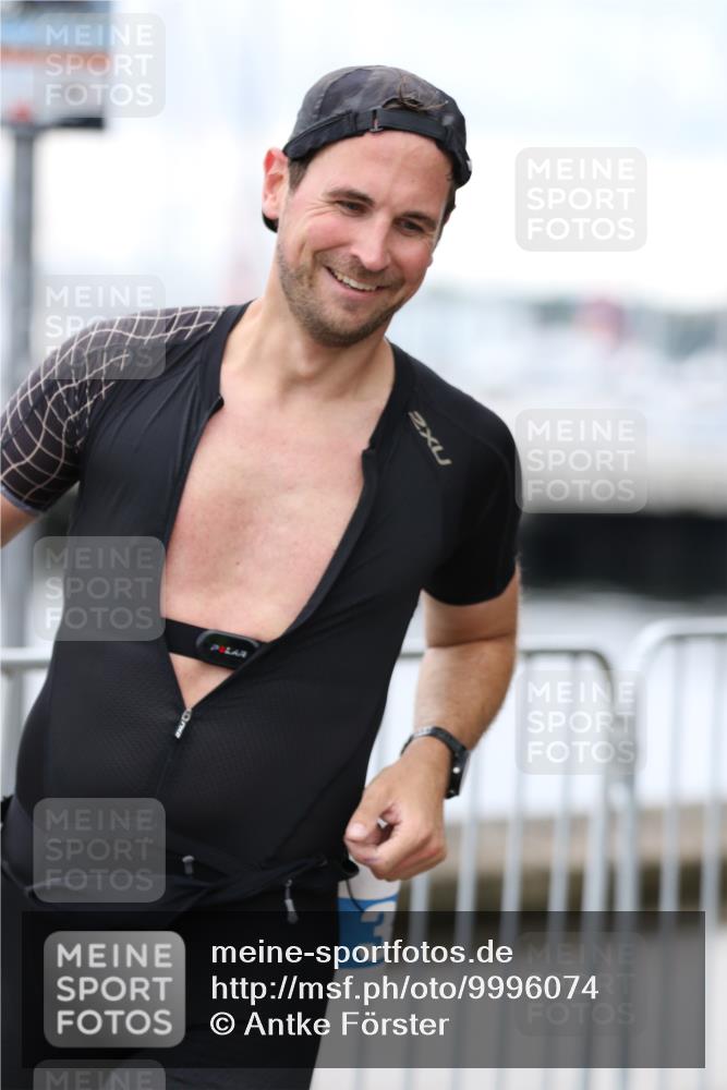 16.08.2026 - KN Förde Triathlon 2026 Antke Förster http://msf.ph/oto/9996074 16.08.2026 11:42:58 Laufen  meine-sportfotos.de