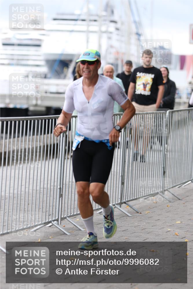 16.08.2026 - KN Förde Triathlon 2026 Antke Förster http://msf.ph/oto/9996082 16.08.2026 11:43:06 Laufen  meine-sportfotos.de