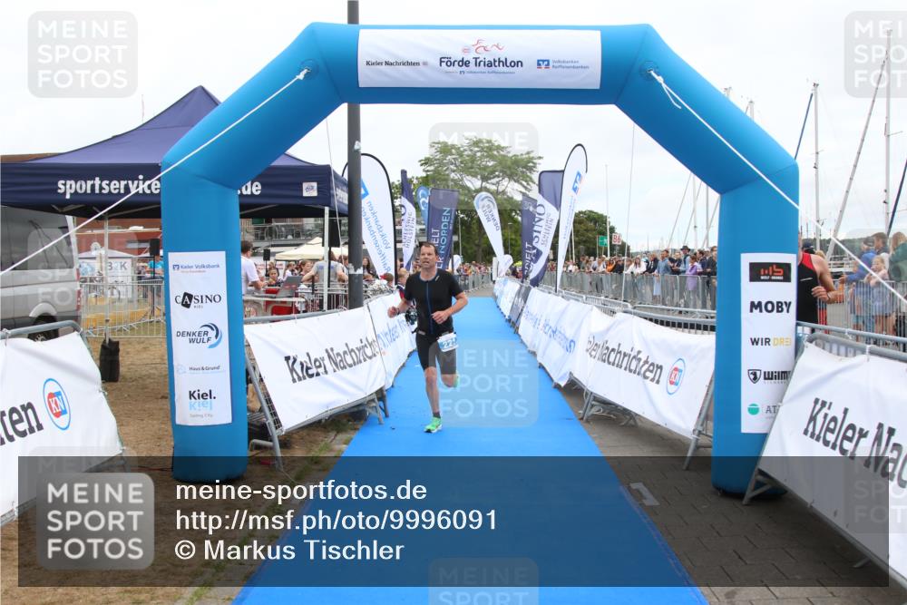 16.08.2026 - KN Förde Triathlon 2026 Markus Tischler http://msf.ph/oto/9996091 16.08.2026 11:53:50 Ziel 221, 221 meine-sportfotos.de