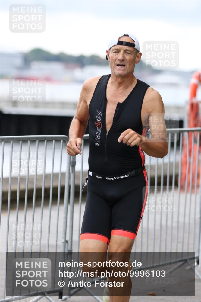 16.08.2026 - KN Förde Triathlon 2026 Antke Förster http://msf.ph/oto/9996103 16.08.2026 11:43:39 Laufen  meine-sportfotos.de
