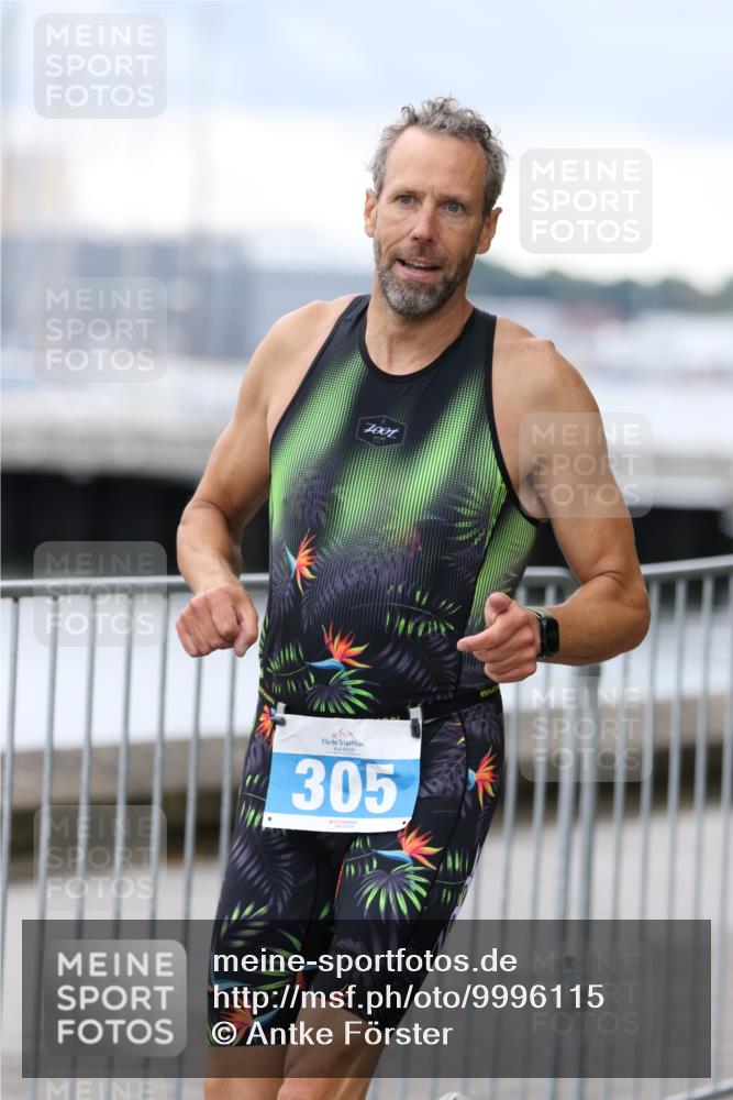 16.08.2026 - KN Förde Triathlon 2026 Antke Förster http://msf.ph/oto/9996115 16.08.2026 11:43:59 Laufen  meine-sportfotos.de