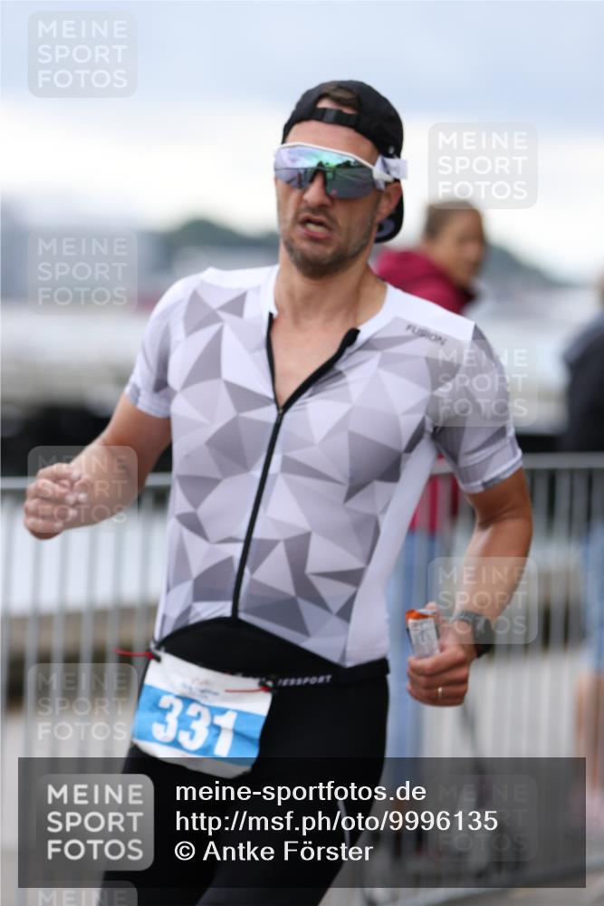 16.08.2026 - KN Förde Triathlon 2026 Antke Förster http://msf.ph/oto/9996135 16.08.2026 11:44:53 Laufen  meine-sportfotos.de
