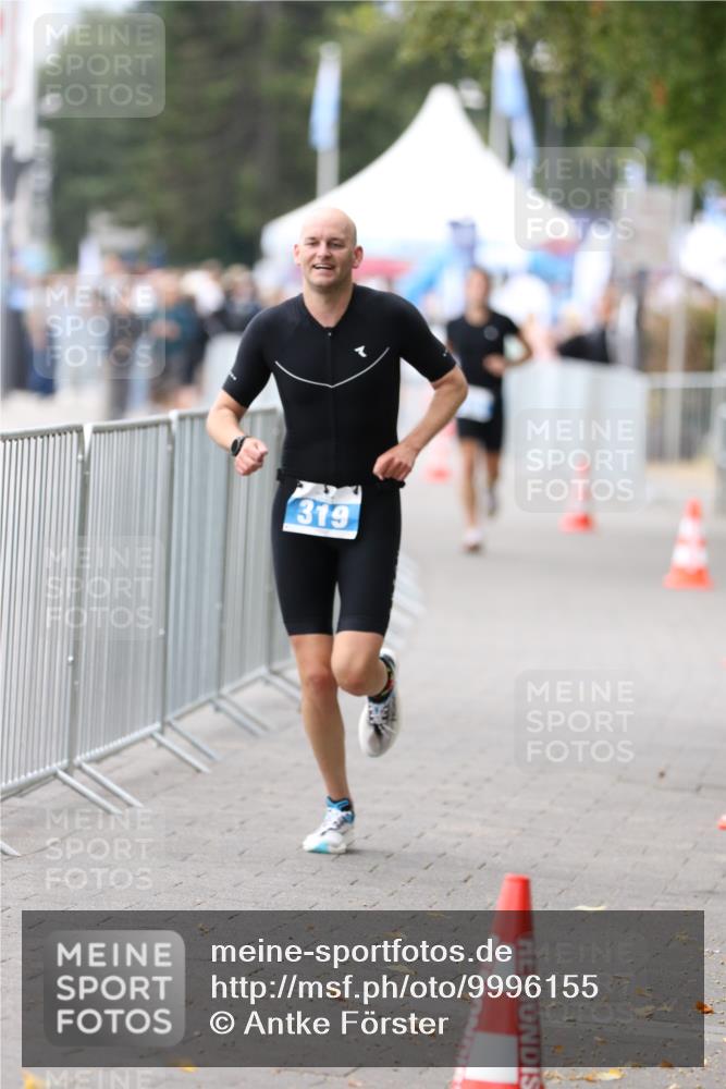 16.08.2026 - KN Förde Triathlon 2026 Antke Förster http://msf.ph/oto/9996155 16.08.2026 11:45:54 Laufen  meine-sportfotos.de