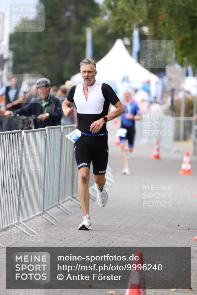 16.08.2026 - KN Förde Triathlon 2026 Antke Förster http://msf.ph/oto/9996240 16.08.2026 11:48:32 Laufen  meine-sportfotos.de
