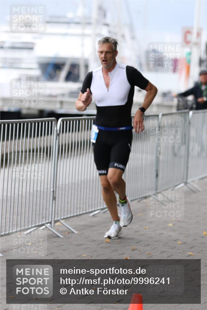 16.08.2026 - KN Förde Triathlon 2026 Antke Förster http://msf.ph/oto/9996241 16.08.2026 11:48:35 Laufen  meine-sportfotos.de