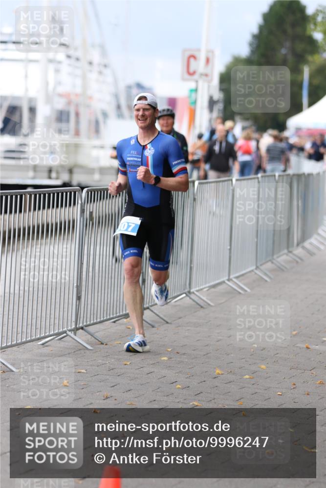 16.08.2026 - KN Förde Triathlon 2026 Antke Förster http://msf.ph/oto/9996247 16.08.2026 11:48:40 Laufen  meine-sportfotos.de