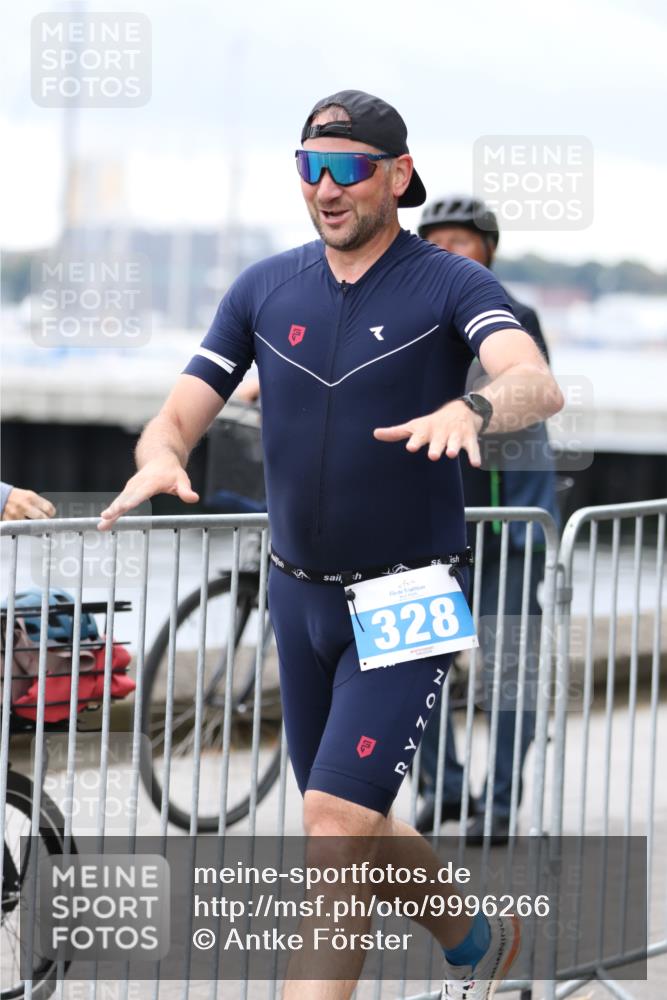 16.08.2026 - KN Förde Triathlon 2026 Antke Förster http://msf.ph/oto/9996266 16.08.2026 11:48:59 Laufen  meine-sportfotos.de
