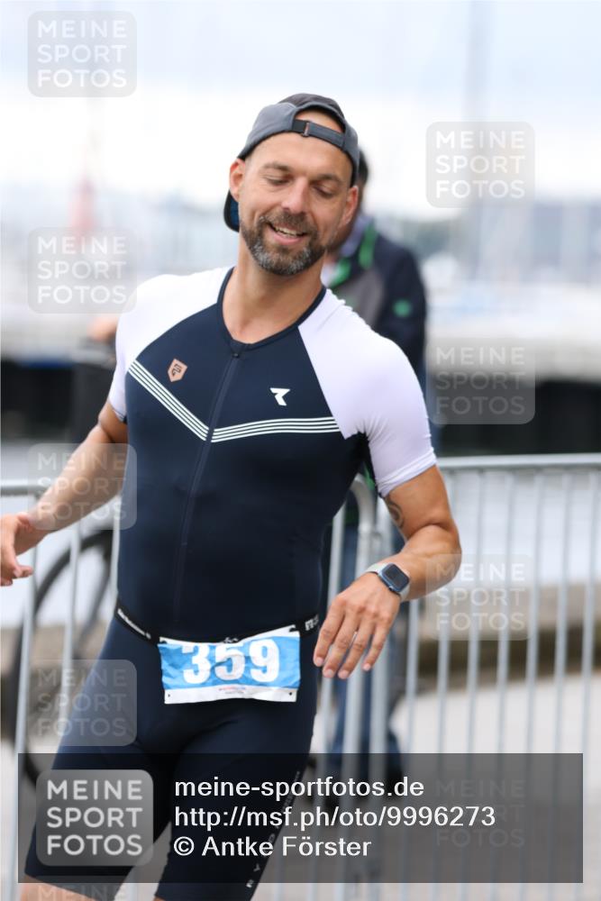 16.08.2026 - KN Förde Triathlon 2026 Antke Förster http://msf.ph/oto/9996273 16.08.2026 11:49:03 Laufen  meine-sportfotos.de