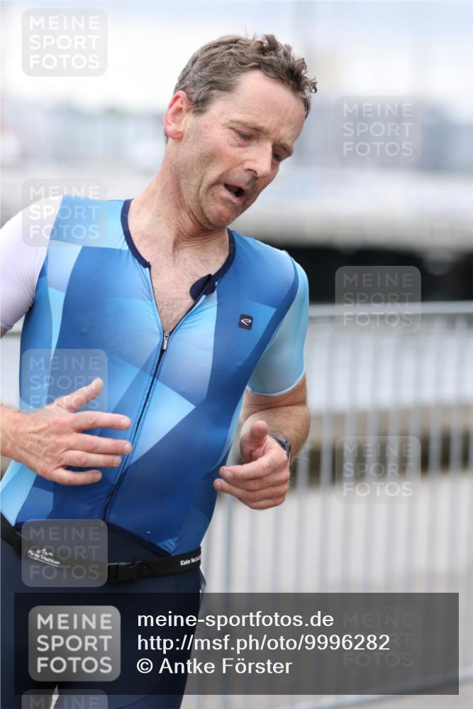 16.08.2026 - KN Förde Triathlon 2026 Antke Förster http://msf.ph/oto/9996282 16.08.2026 11:49:11 Laufen  meine-sportfotos.de