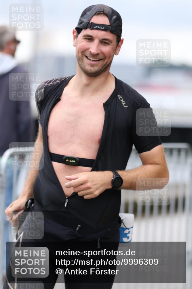 16.08.2026 - KN Förde Triathlon 2026 Antke Förster http://msf.ph/oto/9996309 16.08.2026 11:49:43 Laufen  meine-sportfotos.de