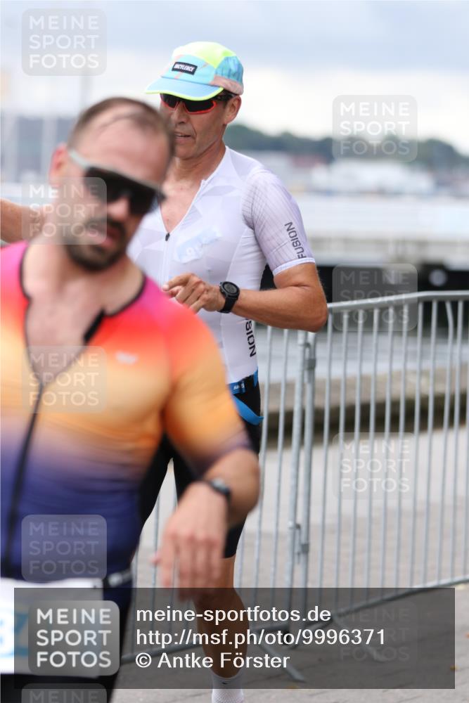 16.08.2026 - KN Förde Triathlon 2026 Antke Förster http://msf.ph/oto/9996371 16.08.2026 11:50:48 Laufen  meine-sportfotos.de