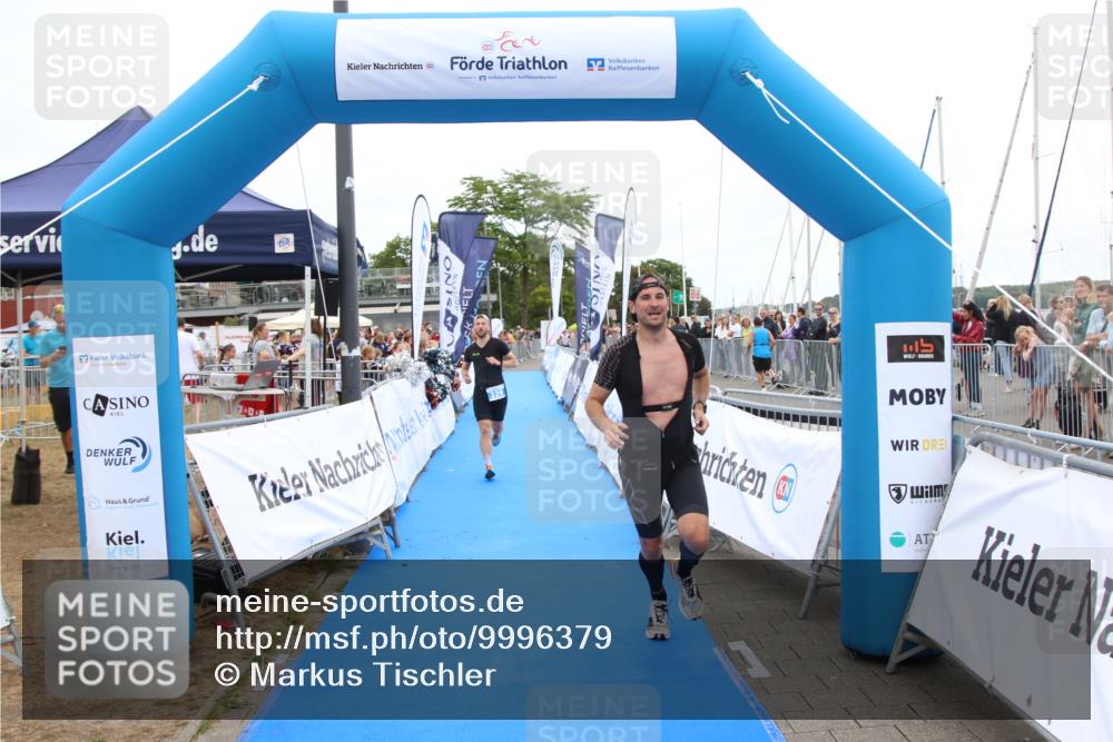 16.08.2026 - KN Förde Triathlon 2026 Markus Tischler http://msf.ph/oto/9996379 16.08.2026 11:56:56 Ziel 310, 323, 329, 310, 323, 329 meine-sportfotos.de