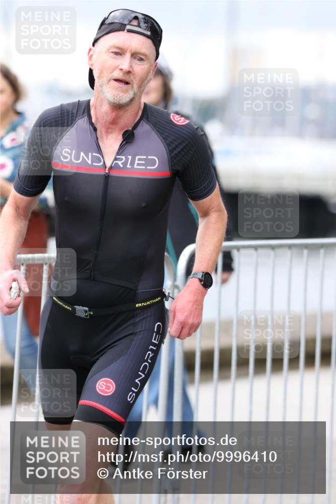 16.08.2026 - KN Förde Triathlon 2026 Antke Förster http://msf.ph/oto/9996410 16.08.2026 11:51:35 Laufen  meine-sportfotos.de