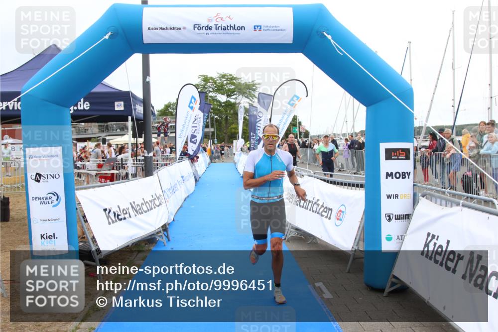 16.08.2026 - KN Förde Triathlon 2026 Markus Tischler http://msf.ph/oto/9996451 16.08.2026 11:58:25 Ziel 318, 318 meine-sportfotos.de