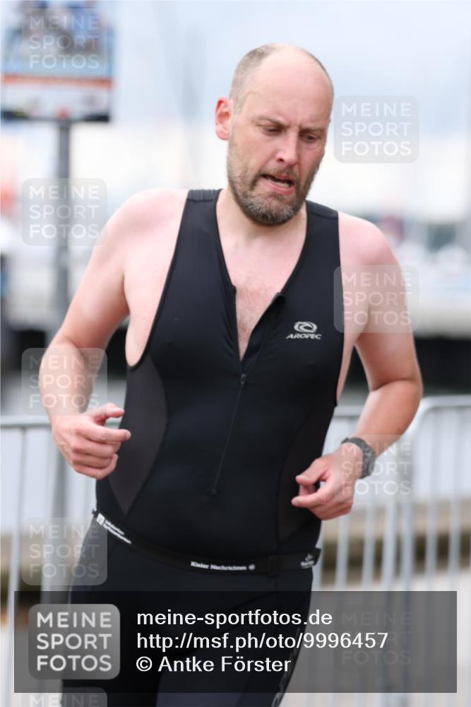 16.08.2026 - KN Förde Triathlon 2026 Antke Förster http://msf.ph/oto/9996457 16.08.2026 11:52:18 Laufen  meine-sportfotos.de