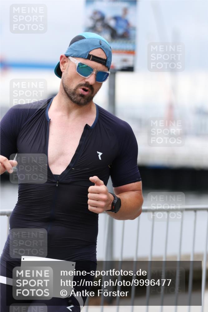 16.08.2026 - KN Förde Triathlon 2026 Antke Förster http://msf.ph/oto/9996477 16.08.2026 11:52:41 Laufen  meine-sportfotos.de
