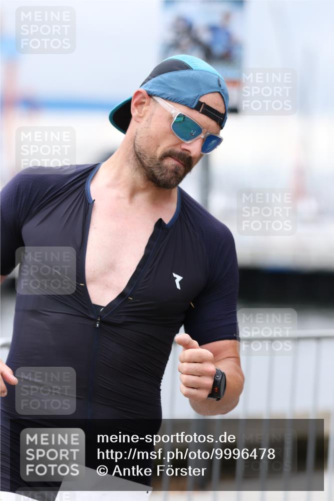 16.08.2026 - KN Förde Triathlon 2026 Antke Förster http://msf.ph/oto/9996478 16.08.2026 11:52:41 Laufen  meine-sportfotos.de