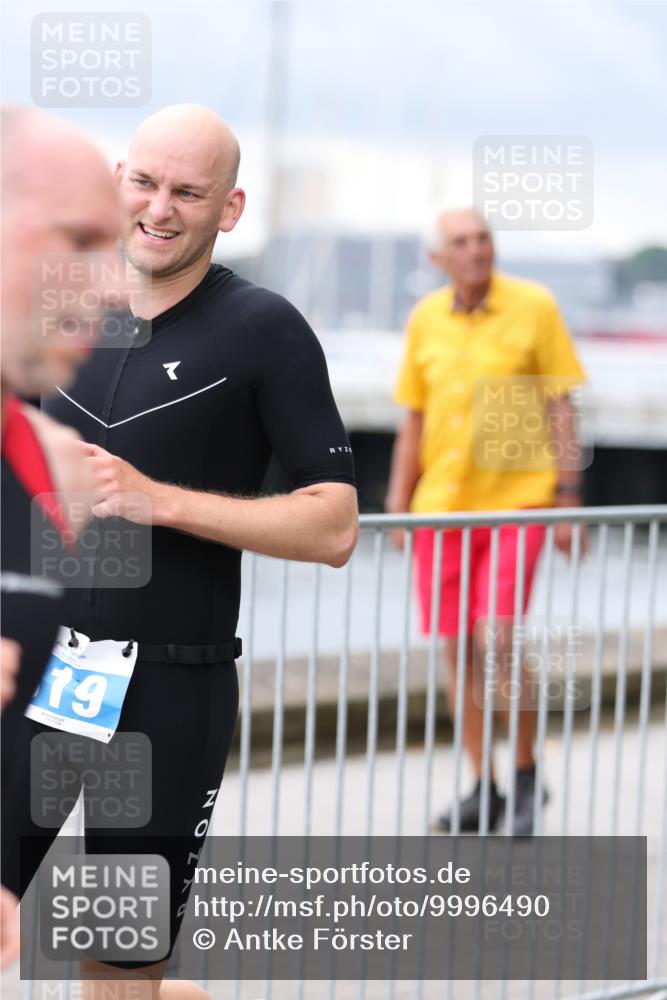 16.08.2026 - KN Förde Triathlon 2026 Antke Förster http://msf.ph/oto/9996490 16.08.2026 11:52:52 Laufen  meine-sportfotos.de