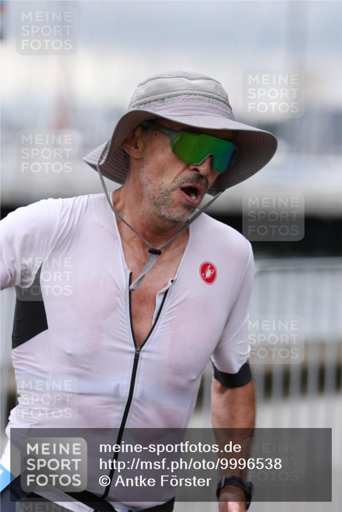 16.08.2026 - KN Förde Triathlon 2026 Antke Förster http://msf.ph/oto/9996538 16.08.2026 11:54:17 Laufen  meine-sportfotos.de