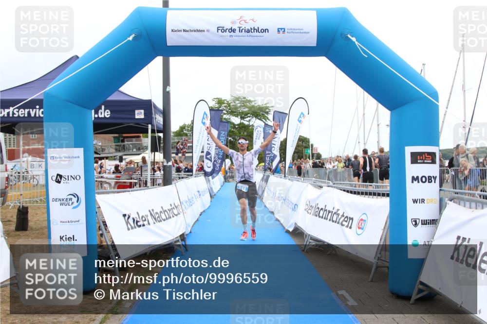 16.08.2026 - KN Förde Triathlon 2026 Markus Tischler http://msf.ph/oto/9996559 16.08.2026 11:58:51 Ziel 321, 331, 321, 331 meine-sportfotos.de