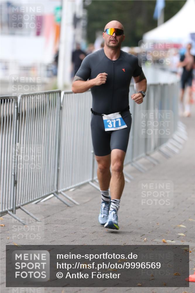 16.08.2026 - KN Förde Triathlon 2026 Antke Förster http://msf.ph/oto/9996569 16.08.2026 11:55:20 Laufen  meine-sportfotos.de