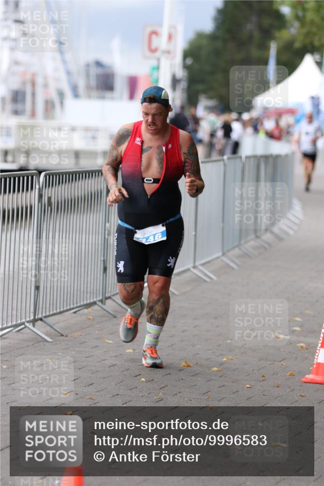 16.08.2026 - KN Förde Triathlon 2026 Antke Förster http://msf.ph/oto/9996583 16.08.2026 11:55:33 Laufen  meine-sportfotos.de