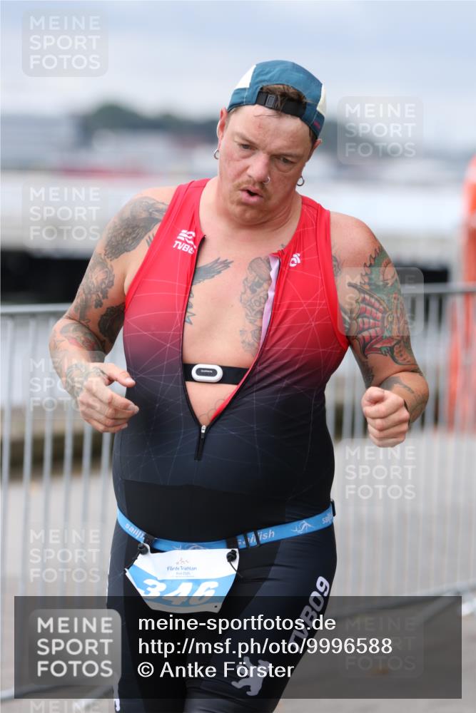 16.08.2026 - KN Förde Triathlon 2026 Antke Förster http://msf.ph/oto/9996588 16.08.2026 11:55:37 Laufen  meine-sportfotos.de