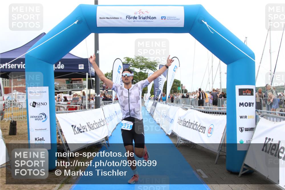 16.08.2026 - KN Förde Triathlon 2026 Markus Tischler http://msf.ph/oto/9996599 16.08.2026 11:58:52 Ziel 321, 331, 321, 331 meine-sportfotos.de