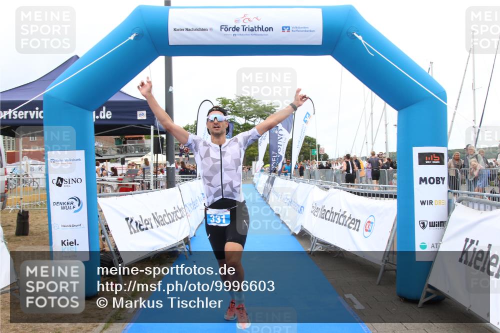 16.08.2026 - KN Förde Triathlon 2026 Markus Tischler http://msf.ph/oto/9996603 16.08.2026 11:58:52 Ziel 321, 331, 321, 331 meine-sportfotos.de
