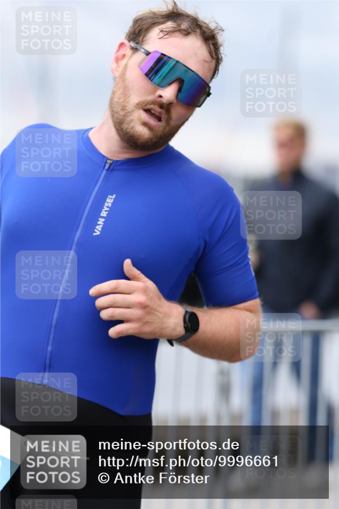 16.08.2026 - KN Förde Triathlon 2026 Antke Förster http://msf.ph/oto/9996661 16.08.2026 11:56:47 Laufen  meine-sportfotos.de