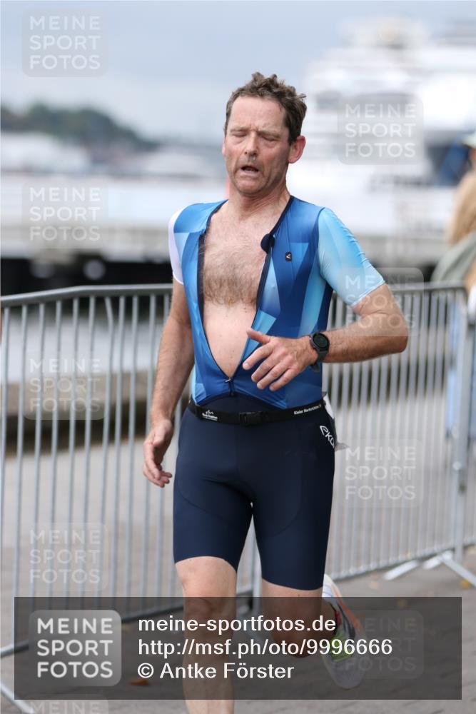 16.08.2026 - KN Förde Triathlon 2026 Antke Förster http://msf.ph/oto/9996666 16.08.2026 11:56:51 Laufen  meine-sportfotos.de