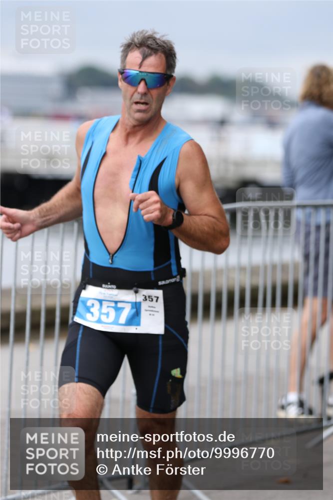 16.08.2026 - KN Förde Triathlon 2026 Antke Förster http://msf.ph/oto/9996770 16.08.2026 11:58:21 Laufen  meine-sportfotos.de