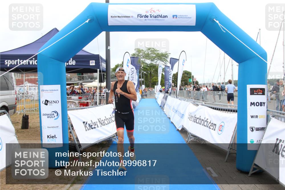 16.08.2026 - KN Förde Triathlon 2026 Markus Tischler http://msf.ph/oto/9996817 16.08.2026 12:00:17 Ziel 301, 373, 301, 373 meine-sportfotos.de