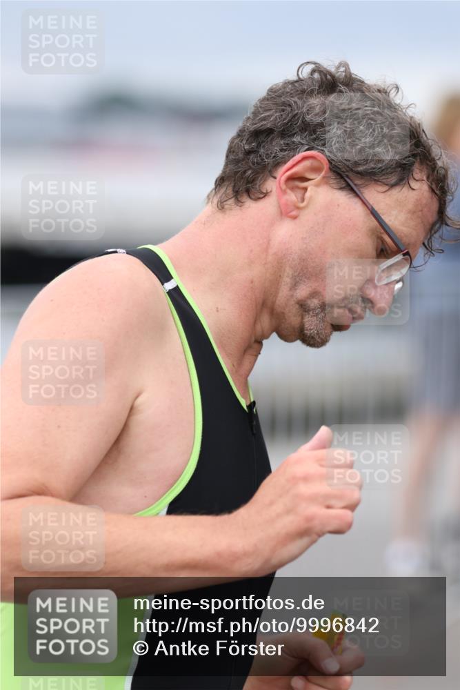 16.08.2026 - KN Förde Triathlon 2026 Antke Förster http://msf.ph/oto/9996842 16.08.2026 11:59:24 Laufen  meine-sportfotos.de
